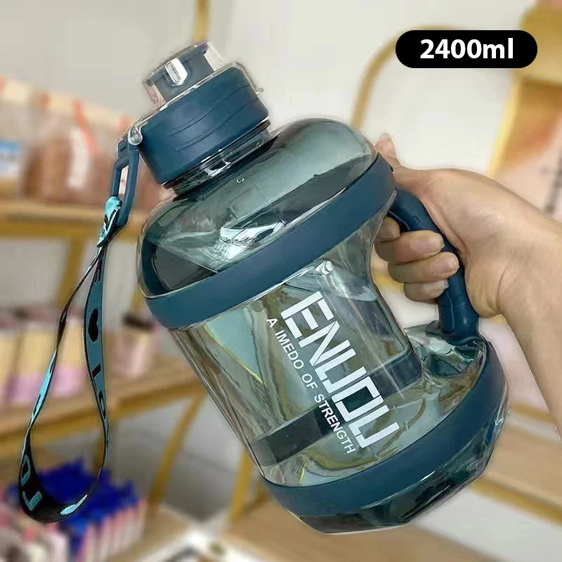 Gourde Sport Grande Capacité – 1.6L ou 2.4L, Design Carré & Poignée Portative accessoires