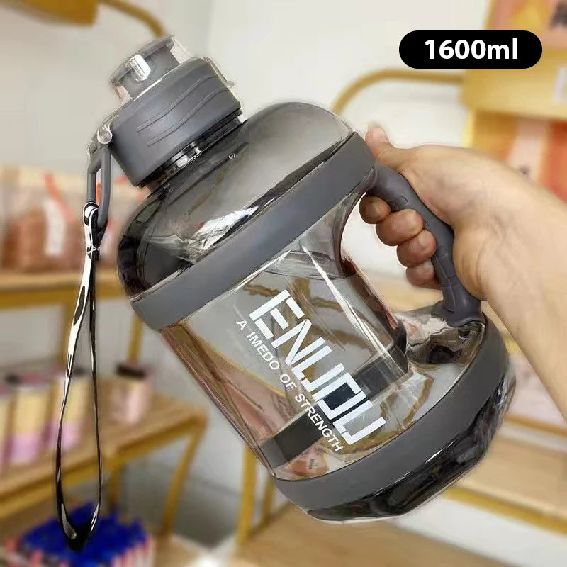 Gourde Sport Grande Capacité – 1.6L ou 2.4L, Design Carré & Poignée Portative accessoires